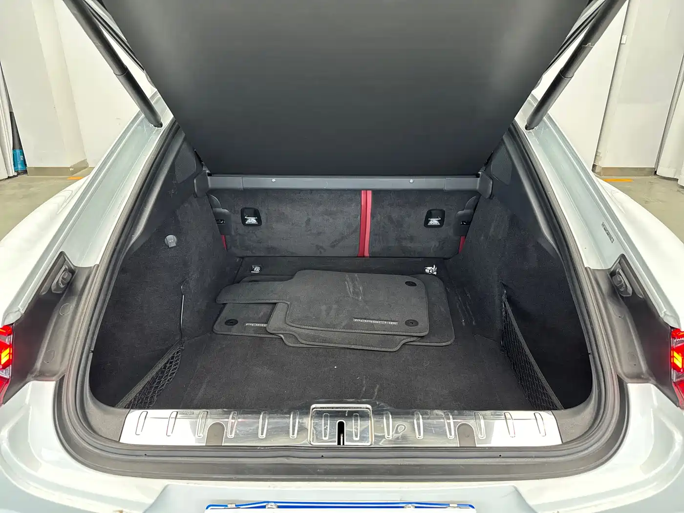 Porsche Panamera 2017 Panamera 3.0T фото 48