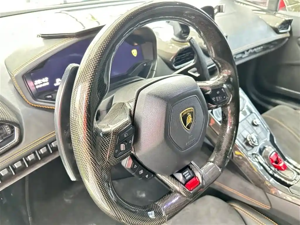 Lamborghini Huracán 2014 LP 610-4 фото 8