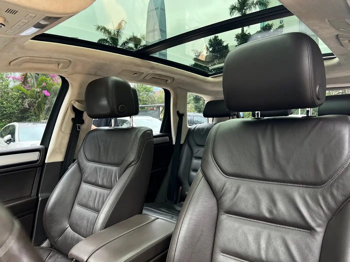 Volkswagen Touareg 2016 3.0TSI Standard фото 21