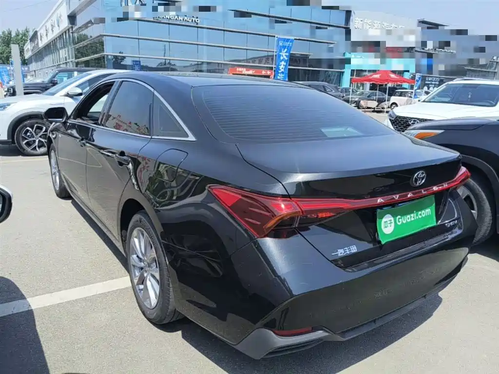 Toyota Avalon 2024 Model Hybrid 2.0L Premium Selection Edition фото 5