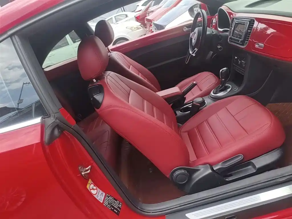 Volkswagen Beetle 2015 180TSI фото 25
