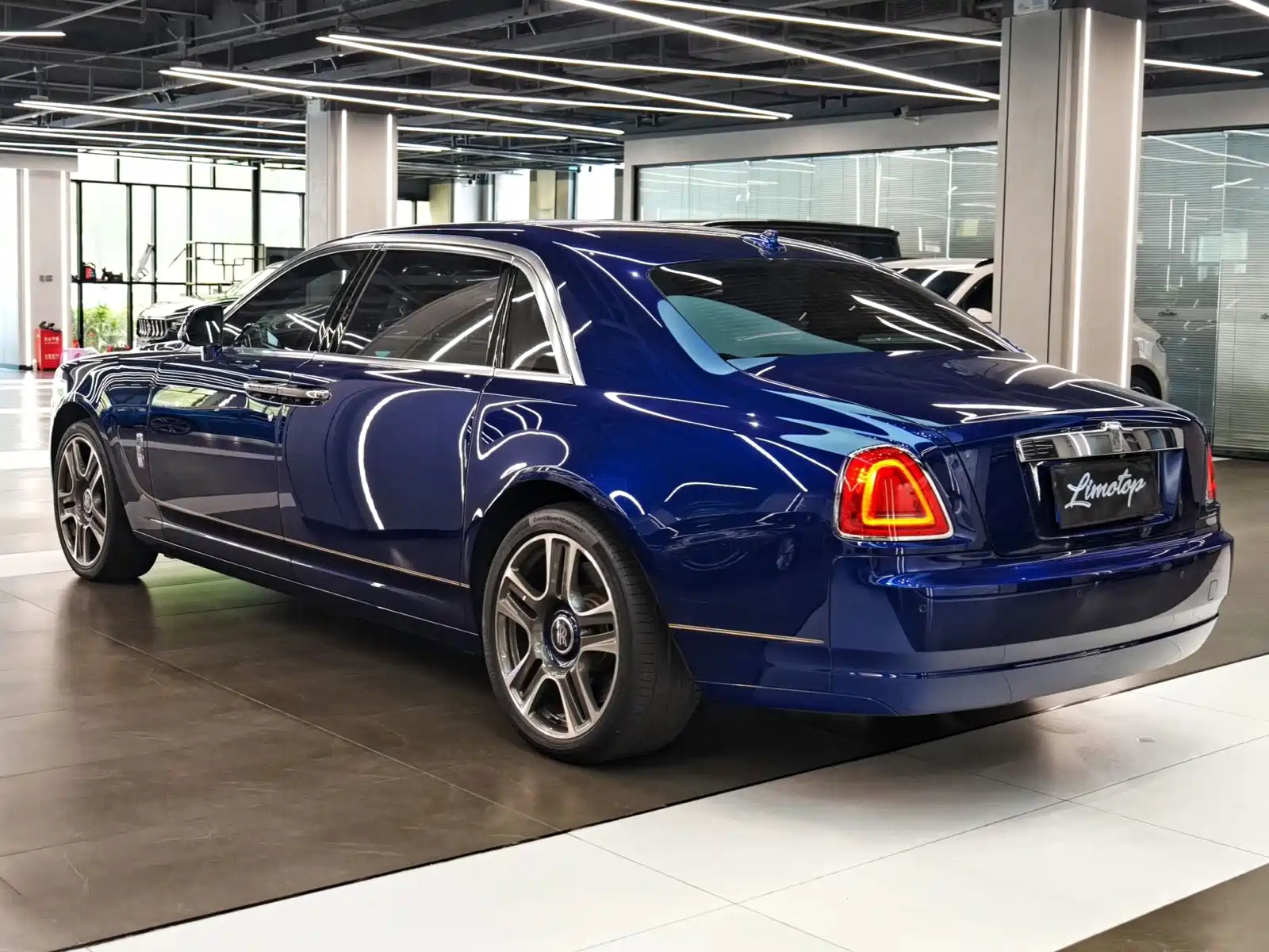 Фото 4 - Rolls-Royce Ghost