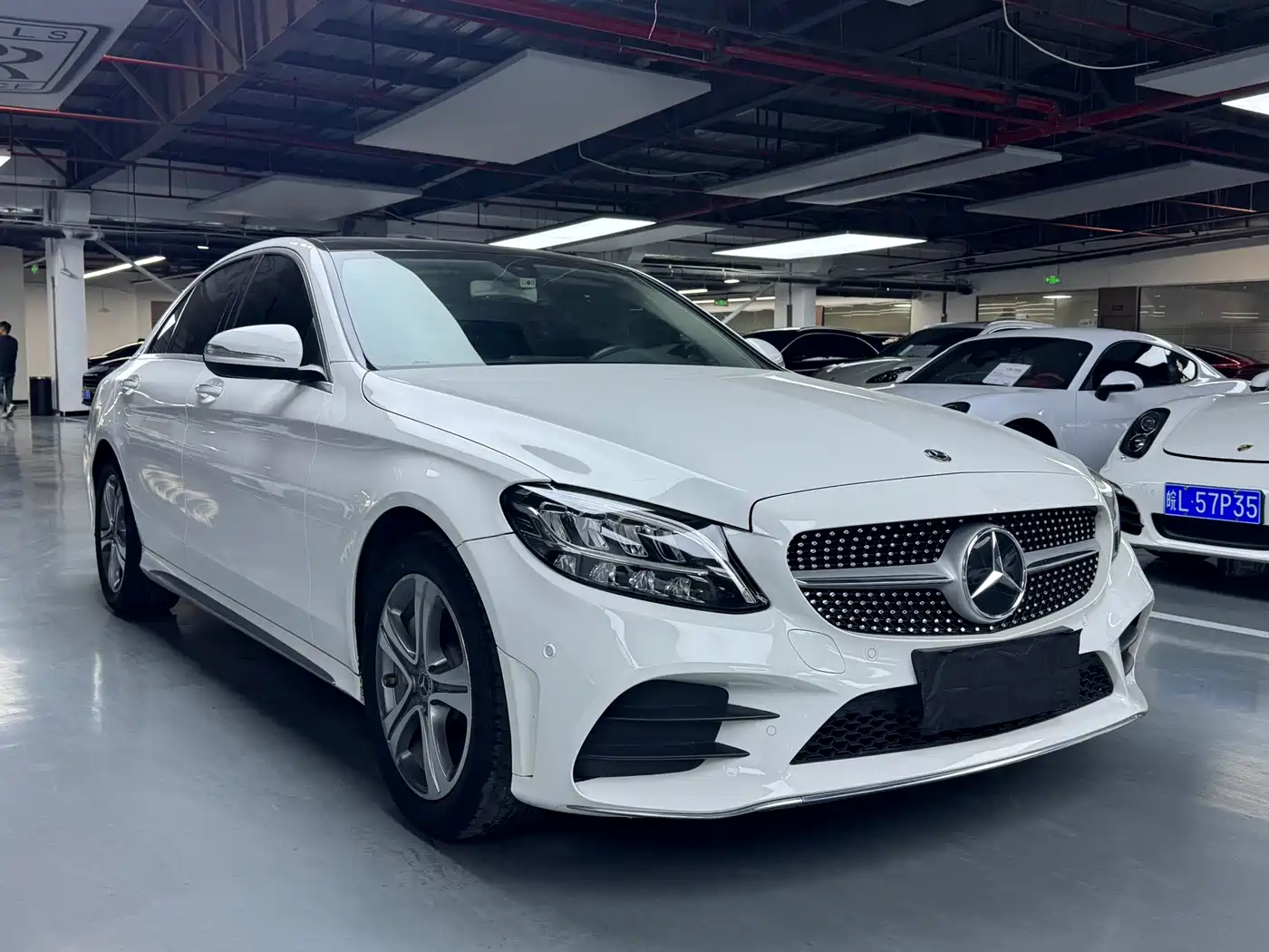 Mercedes-Benz C-Class 2020 C 260 L Sport фото 3