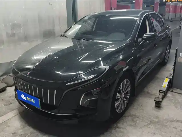 Hongqi E-QM5 2023 560km PLUS