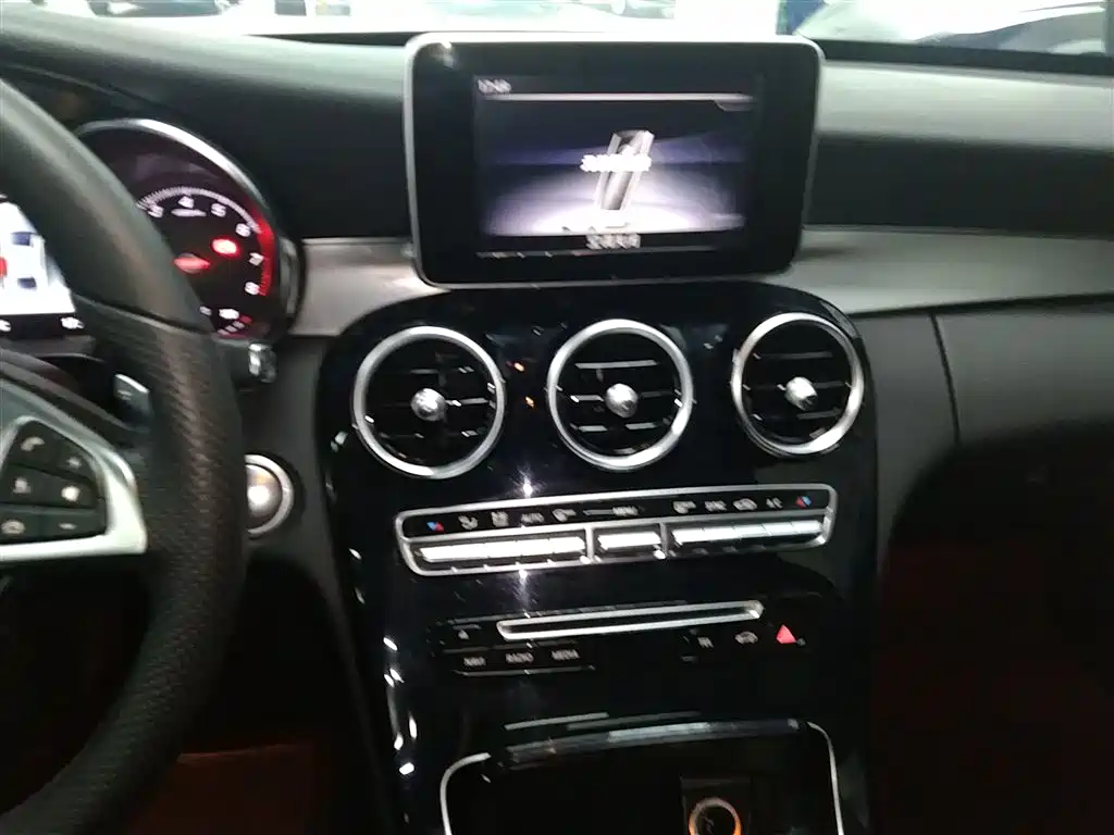 Mercedes-Benz C-Class 2018 C 200 Sport Edition фото 9