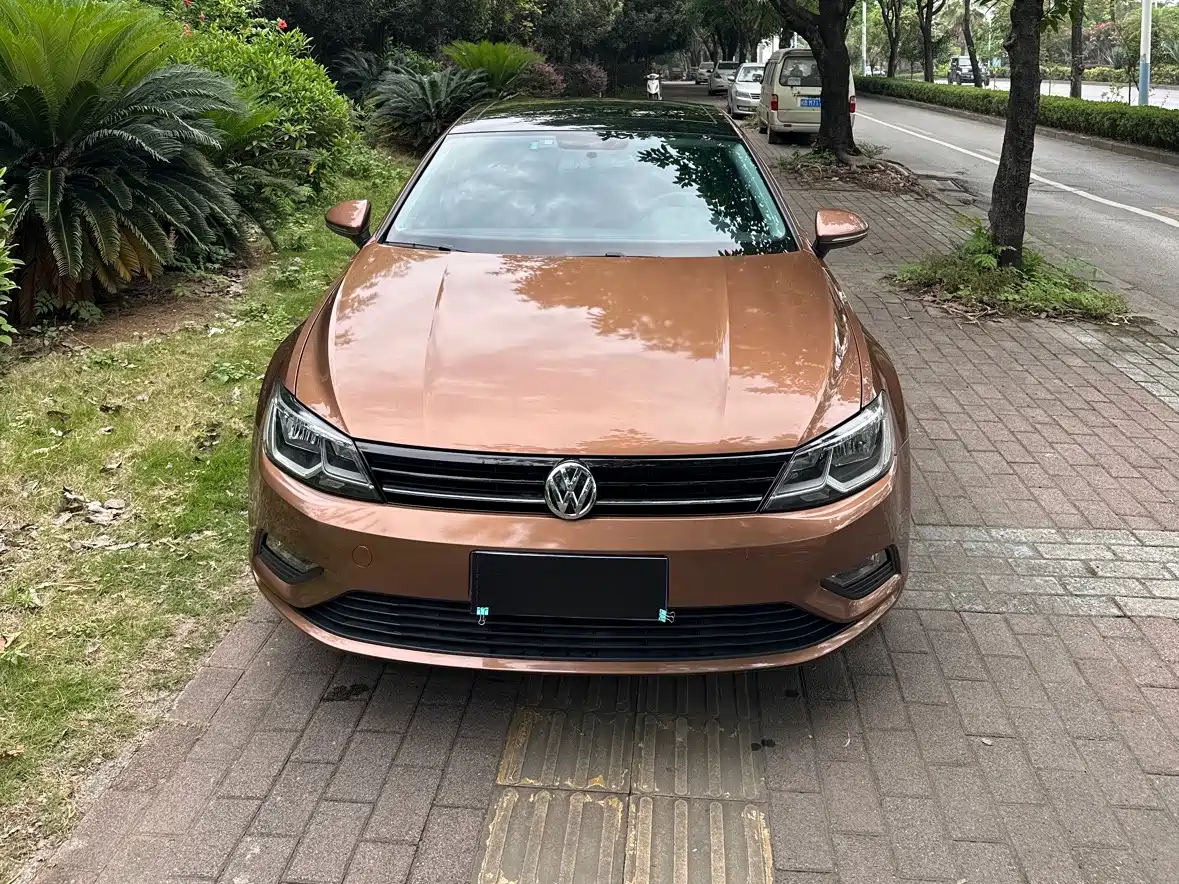 Volkswagen Lamando 2018 230TSI DSG Trend Edition фото 2