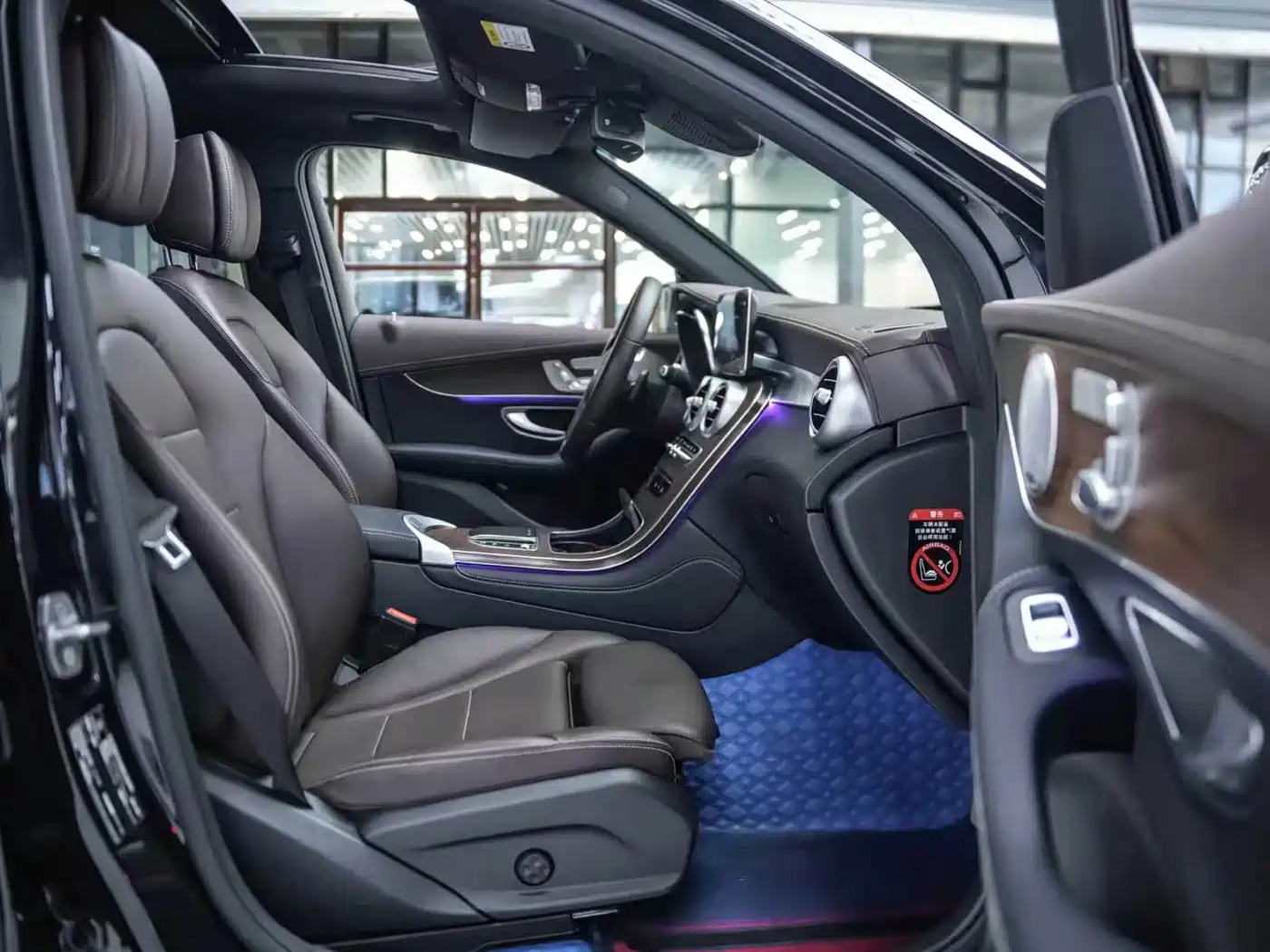 Mercedes-Benz GLC 2021 GLC 300 L 4MATIC Luxury фото 4