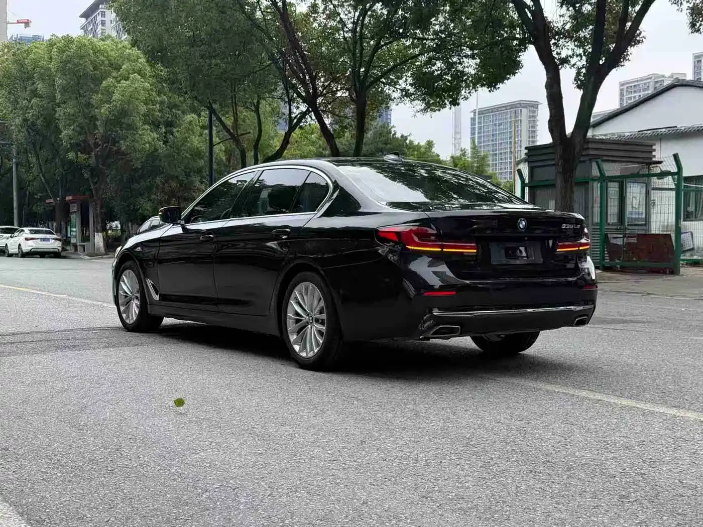 BMW 5 Series New Energy 2021 Facelift 535Le Luxury Package фото 5