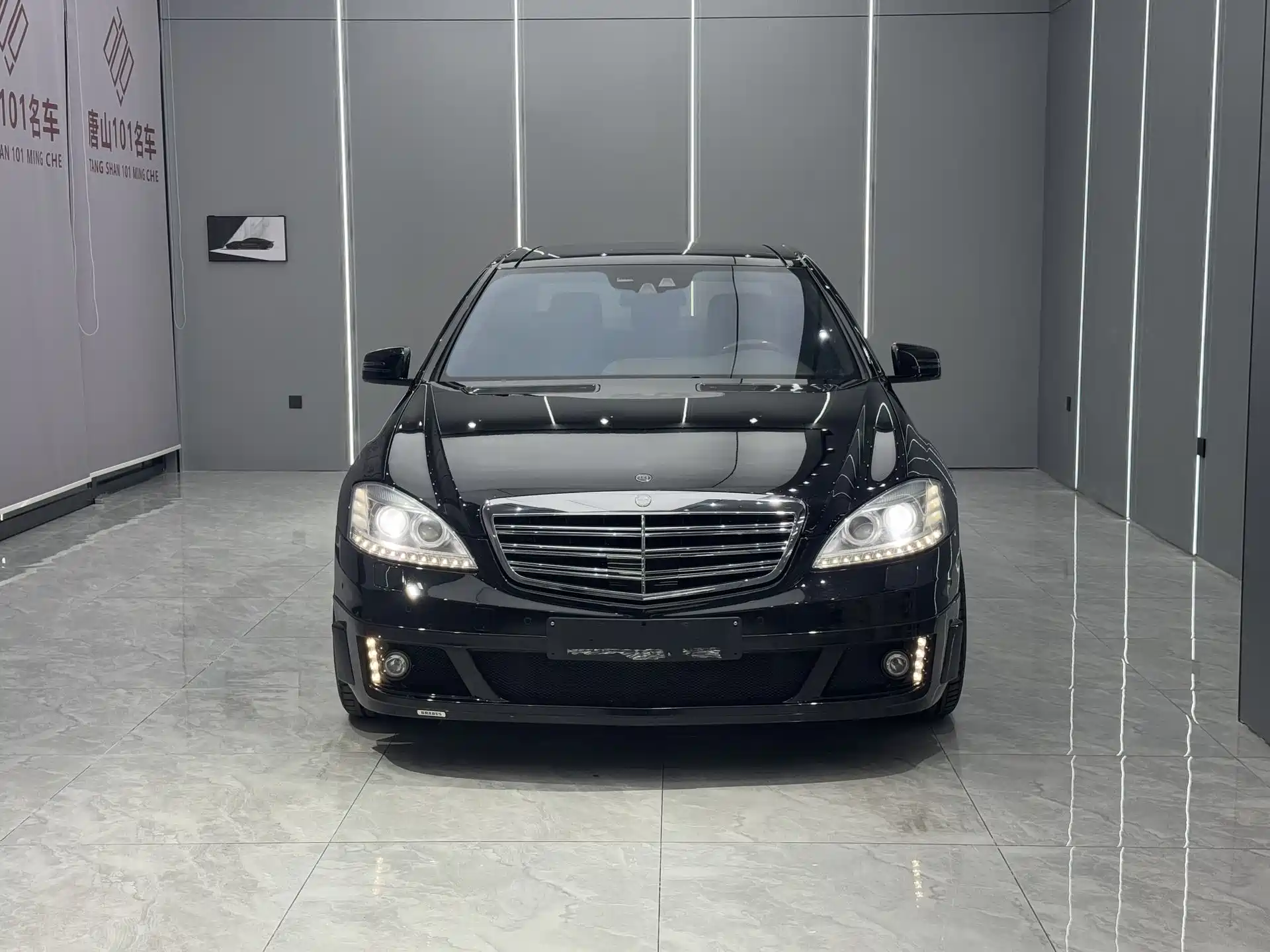 Фото 2 - Brabus S-Class