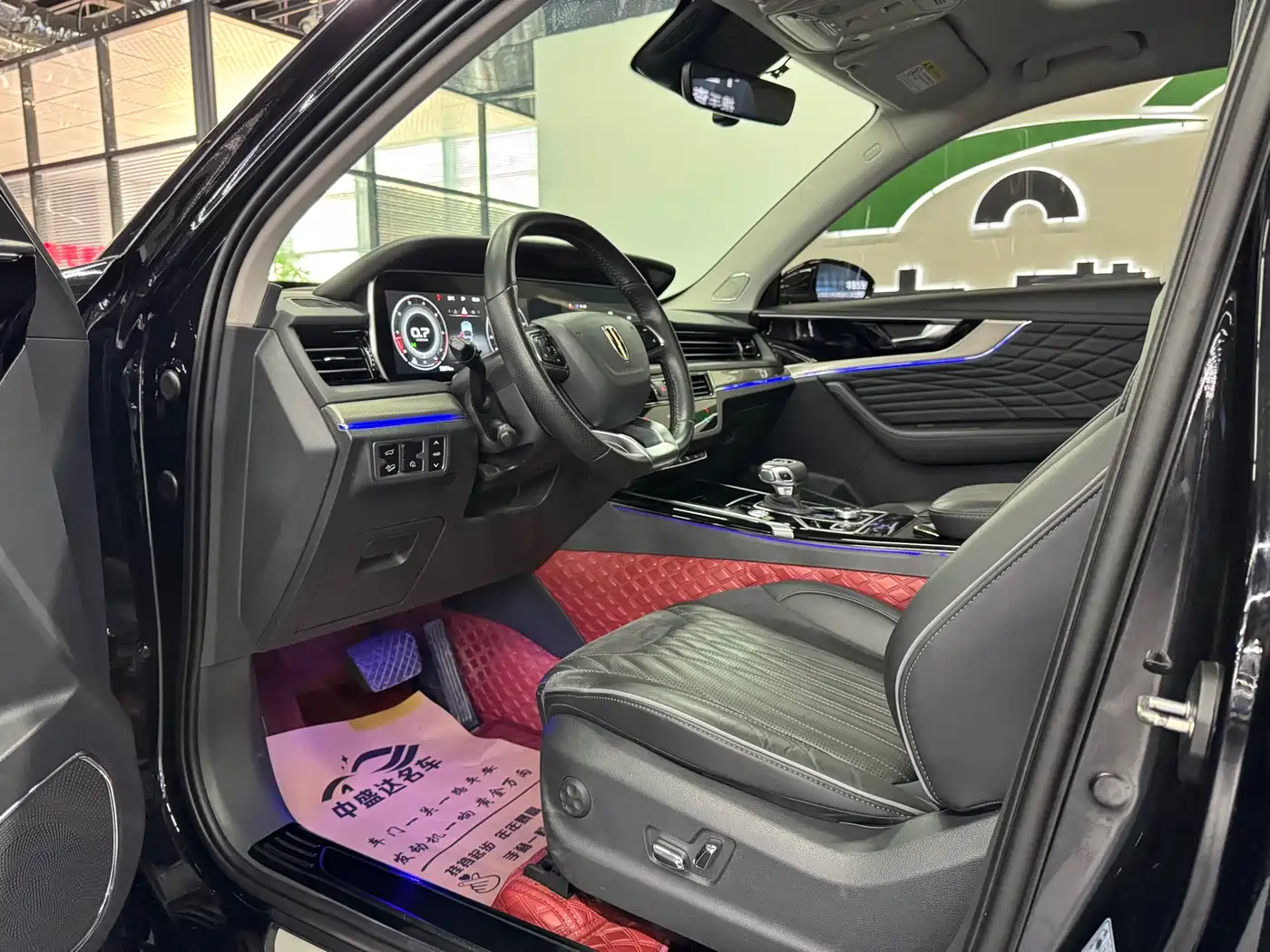 Hongqi HS5 2022 Facelift 2.0T Smart Flag Enjoyment Edition фото 7