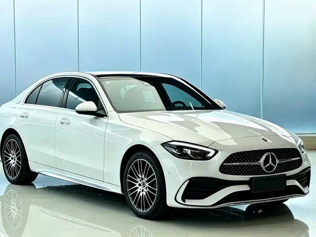 Mercedes-Benz C-Class 2022 C 260 L Sport Edition — фото 3