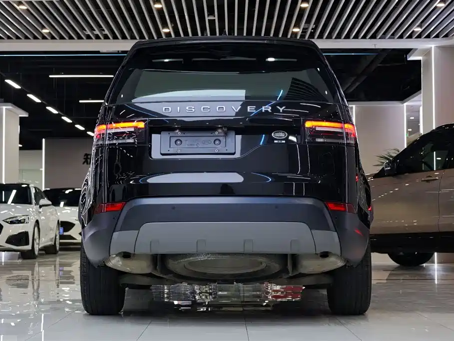 Land Rover Discovery 2018 3.0 SC V6 SE фото 7