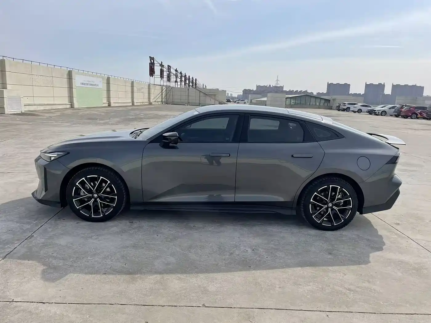 CHANGAN UNI V SMART IDD