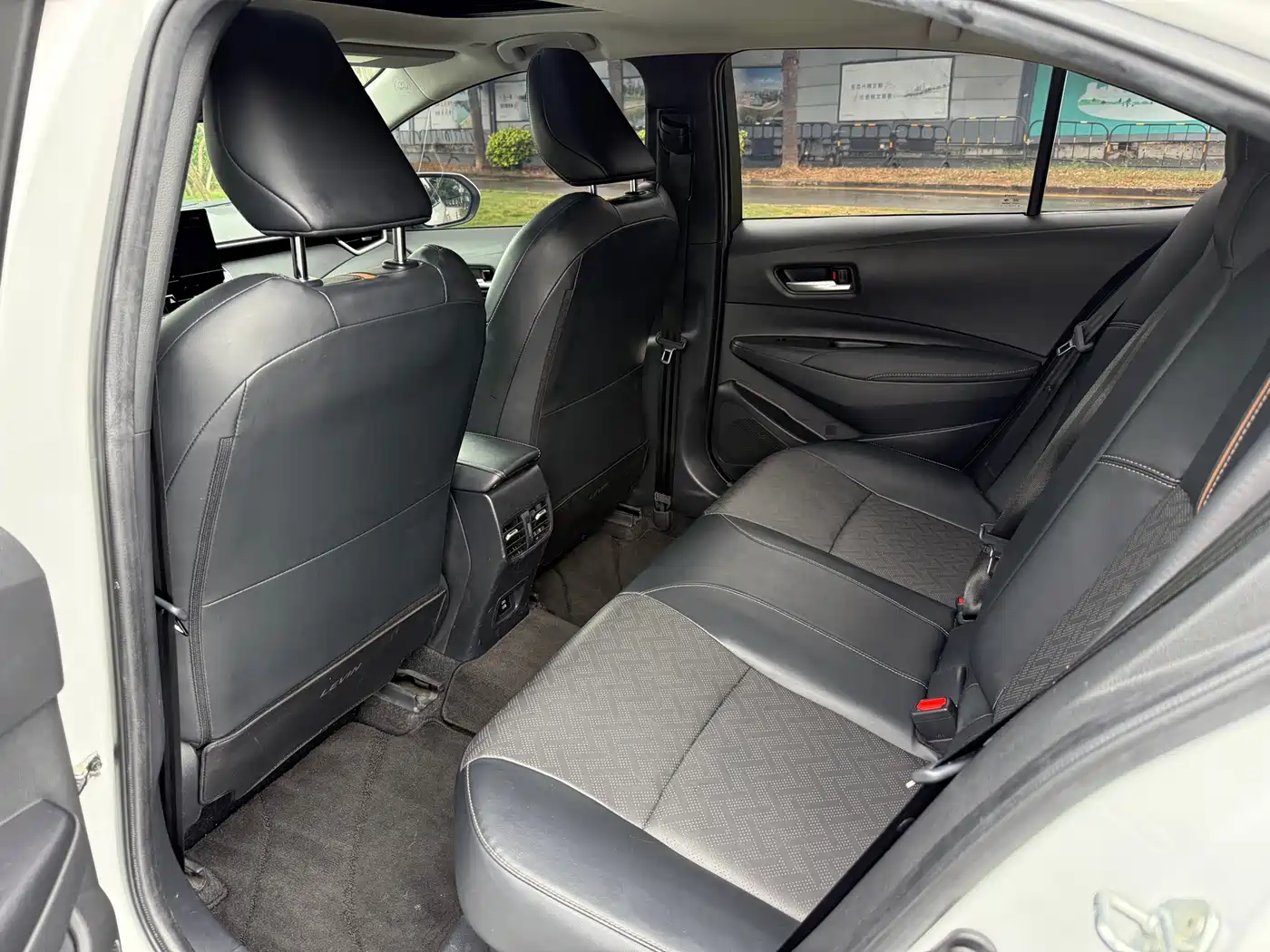 Toyota Levin 2023 Smart Hybrid 1.8L Sport Edition фото 12