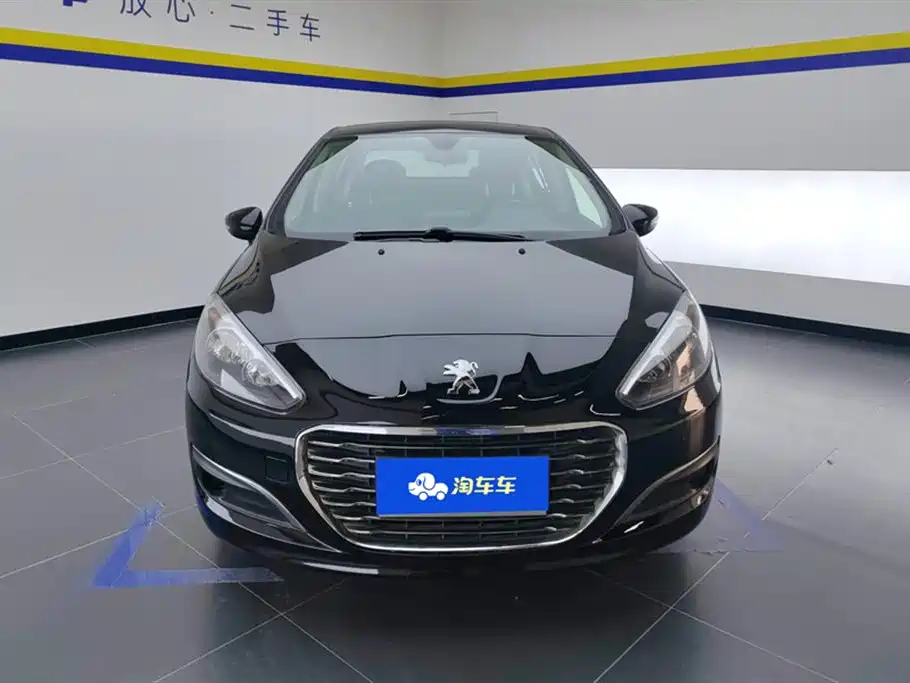 Peugeot 308 2013 Model 1.6L Manual Trend Style фото 2