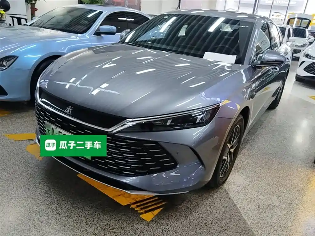BYD Qin L 2025 DM-i Smart Drive Edition 120KM Surpassing