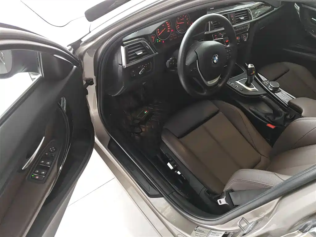 BMW 3 Series 2019 320Li Fashion Type фото 16