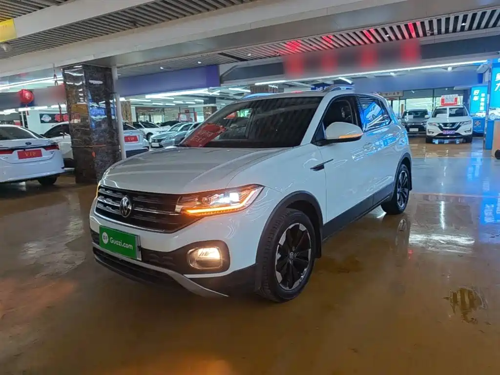 VOLKSWAGEN EXPLORING THE SHADOW