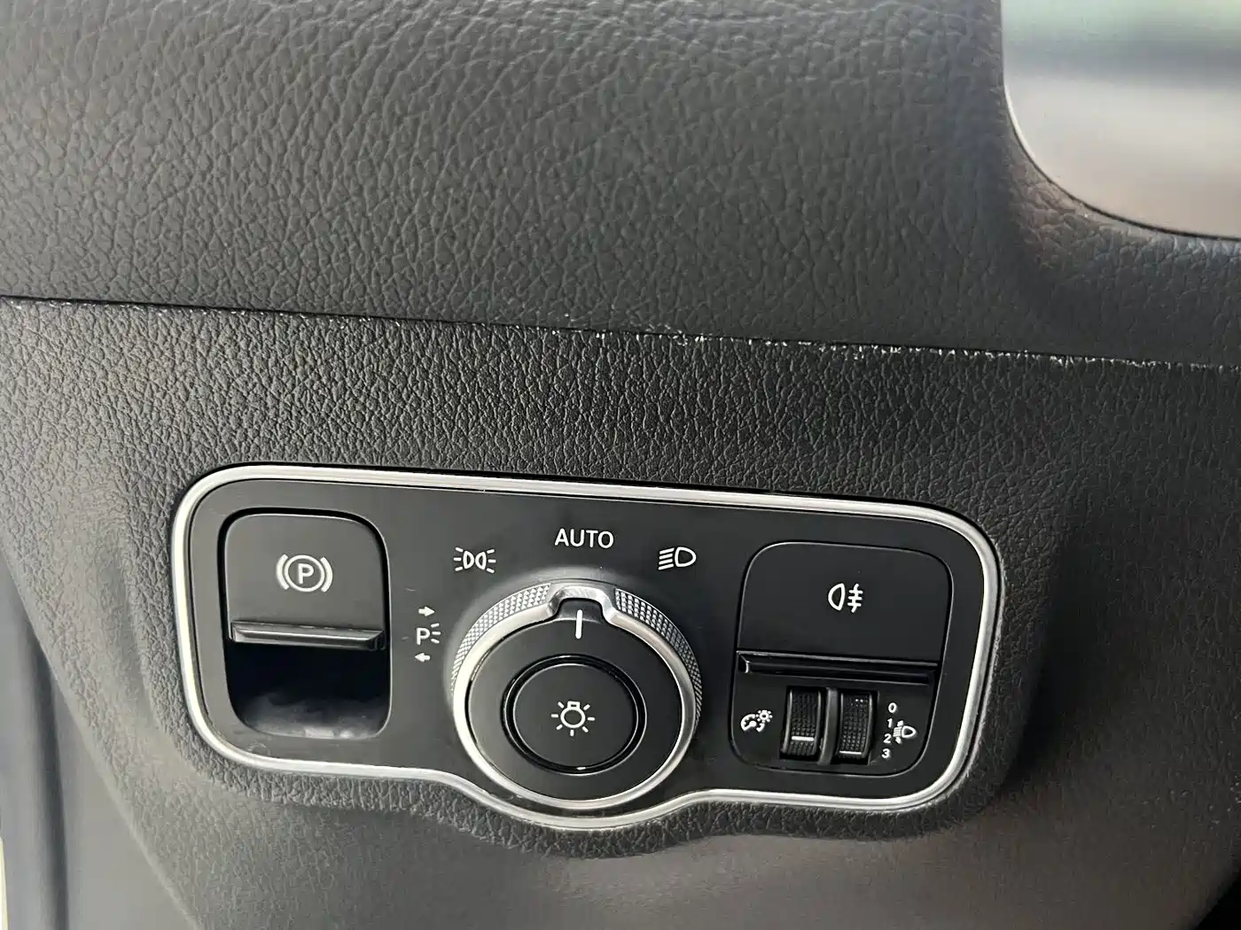 Mercedes-Benz GLB 2020 GLB 180 Style фото 14