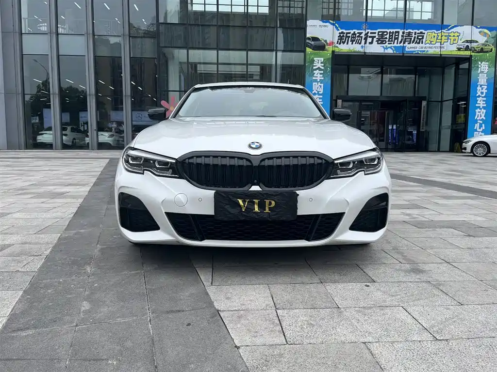 BMW 3 Series 2020 Facelift 325Li M Sport Night Edition фото 4