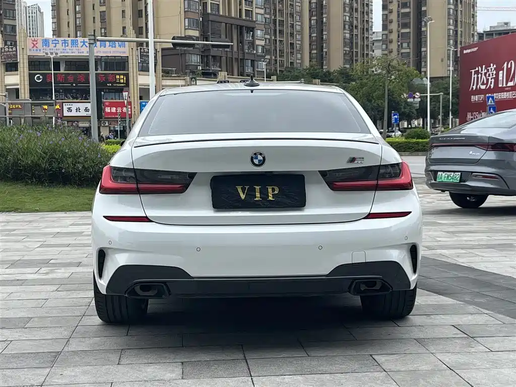 BMW 3 Series 2020 Facelift 325Li M Sport Night Edition фото 10