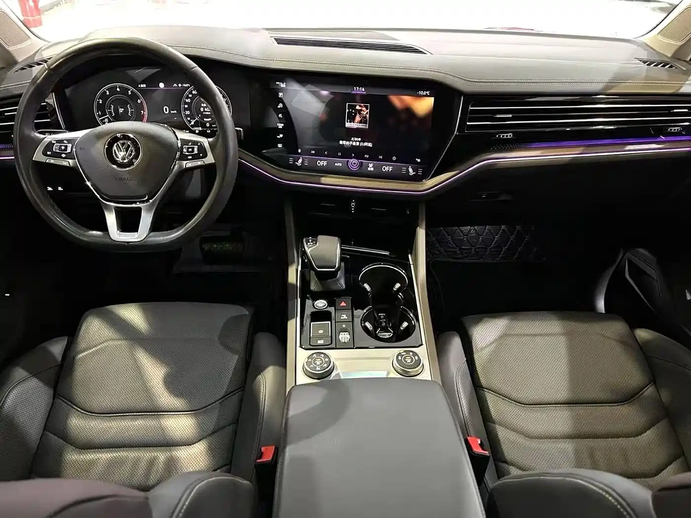 Volkswagen Touareg 2020 3.0TSI Enjoyment Edition China VI фото 2