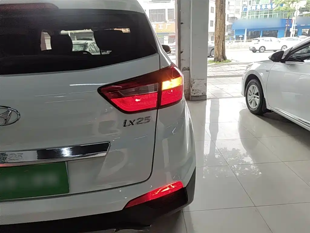 Hyundai Beijing Hyundai ix25 2015 1.6L Automatic 2WD Smart GLS фото 8
