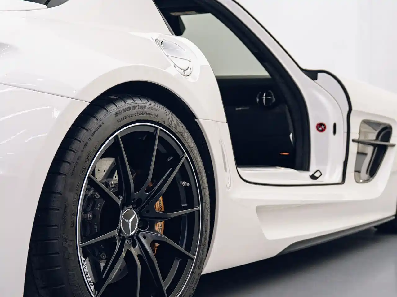 Mercedes-Benz SLS AMG 2014 2014 Model SLS AMG Black Series