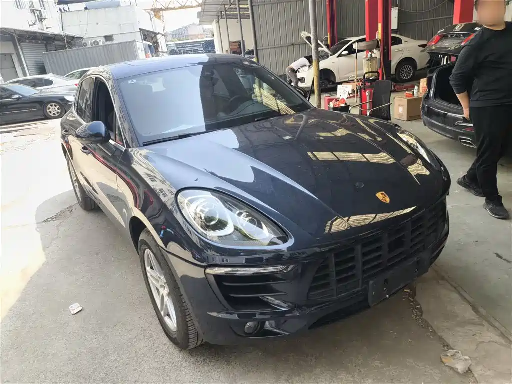 Porsche Macan 2017 Macan S 3.0T фото 22
