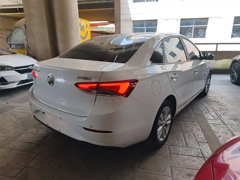Buick Excelle 2021 Exemplar 1.5L Auto Progressive фото 7