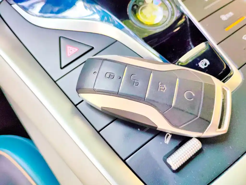 Photo 12 - BYD Song Pro
