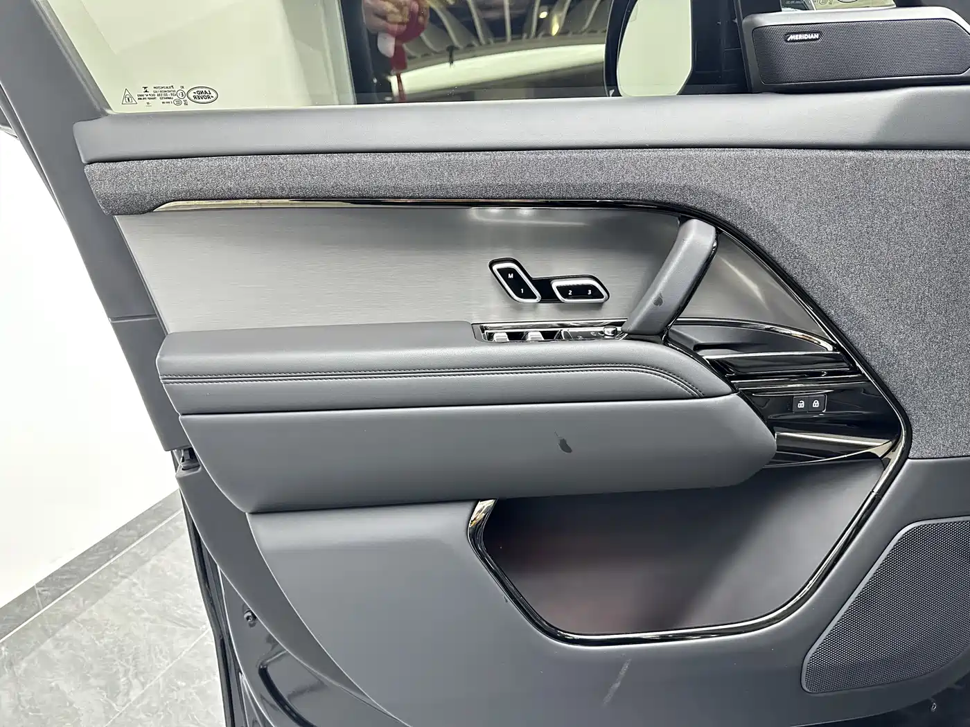 Land Rover Range Rover Sport 2023 360PS S фото 16
