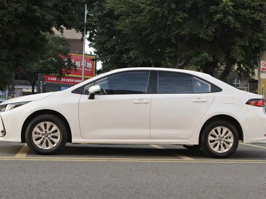 Toyota Corolla 2023 1.2T Pioneer Edition фото 4