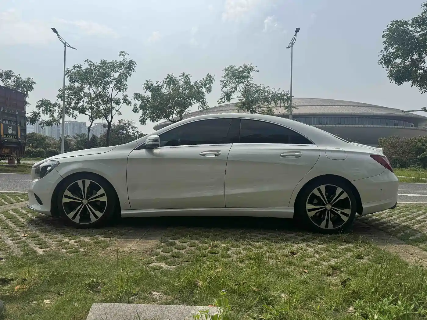 Mercedes-Benz CLA (Import) 2016 CLA 200 Sport фото 17