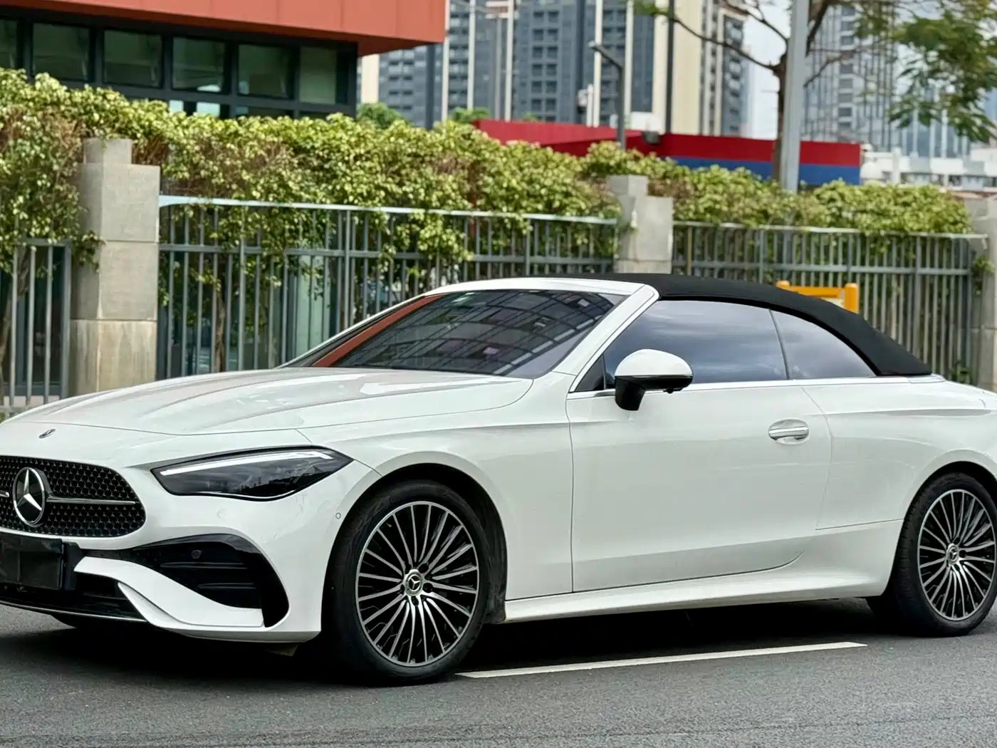 Mercedes-Benz CLE 2024 CLE 260 Convertible Coupe фото 3