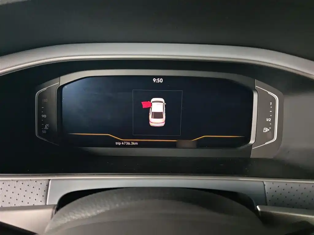 Volkswagen Lavida 2023 Facelift 1.5L Automatic 5 Million Edition фото 4