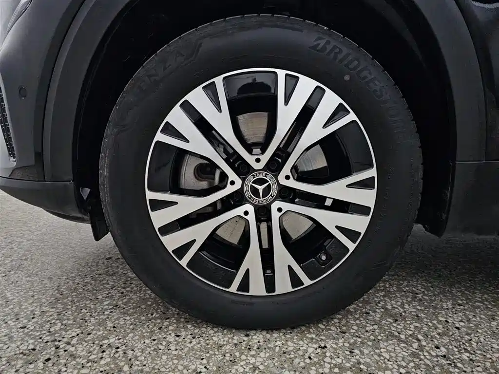 Mercedes-Benz GLB 2024 GLB 220 Dynamic фото 16