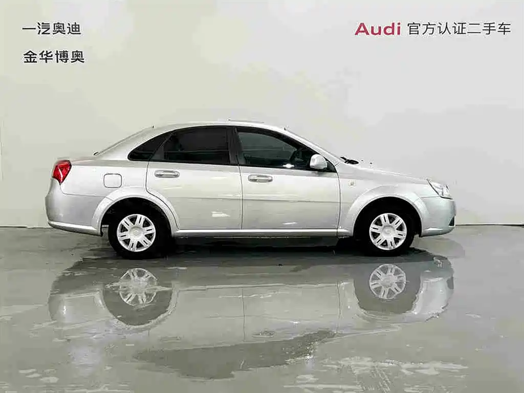 Buick Excelle 2013 1.5L Manual Classic Edition фото 3