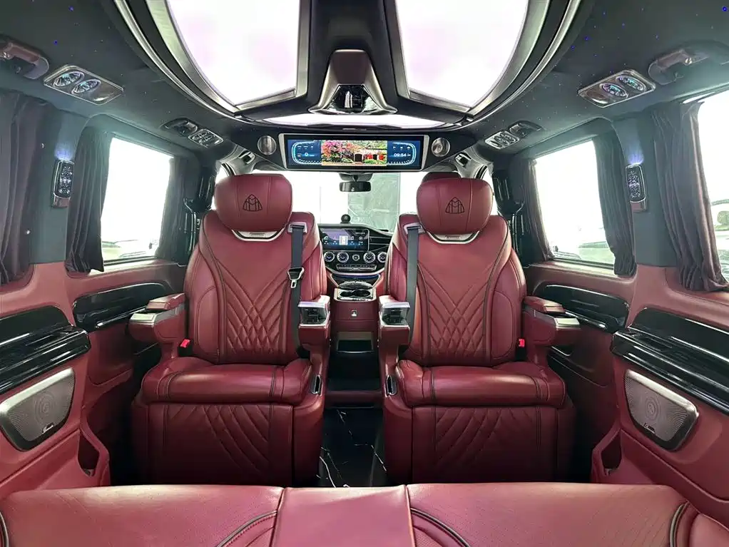 Mercedes-Benz Vito 2021 2.0T Business Edition 7-seater фото 20