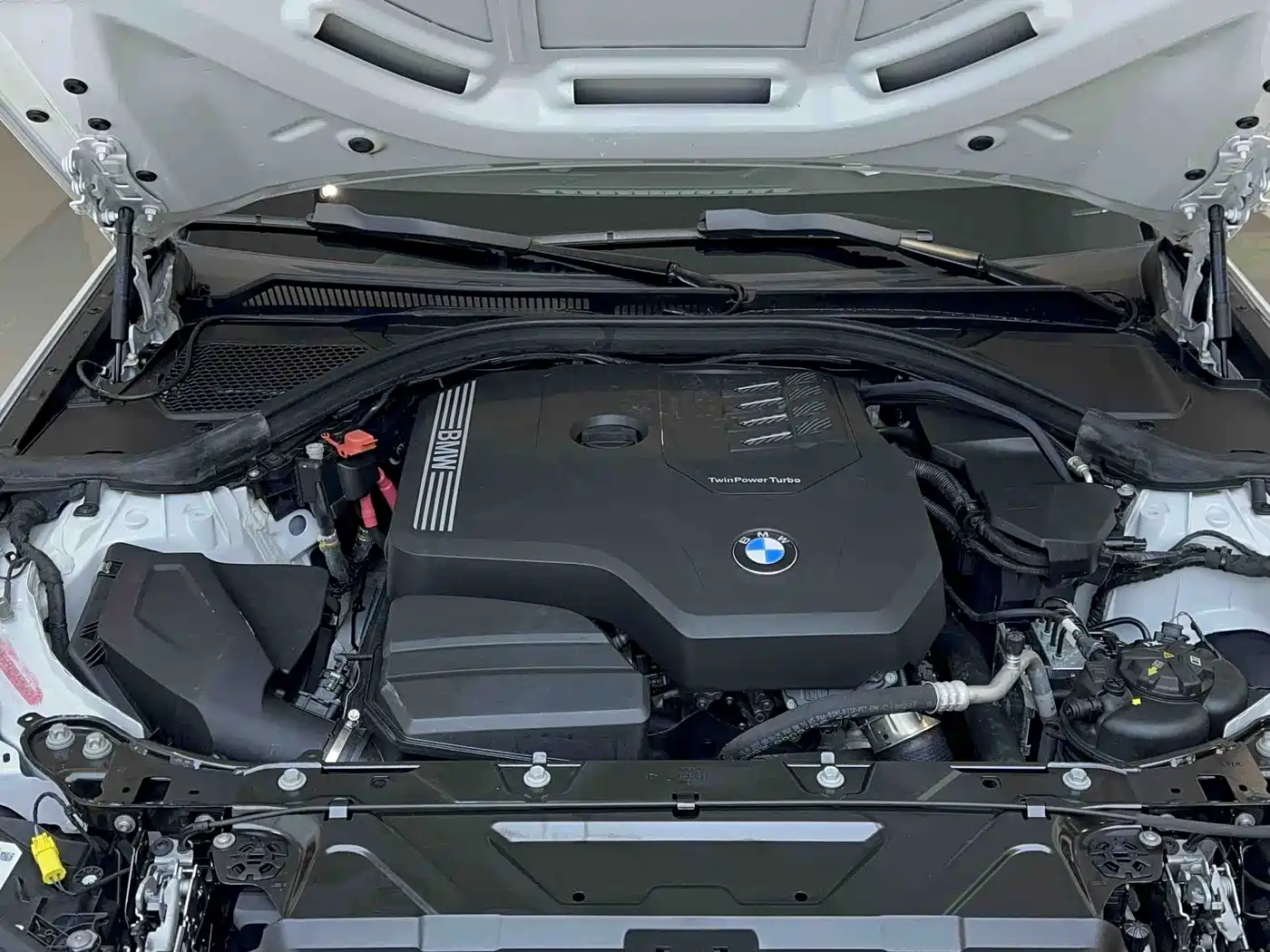 BMW 3 Series 2023 320Li M Sport Package фото 18