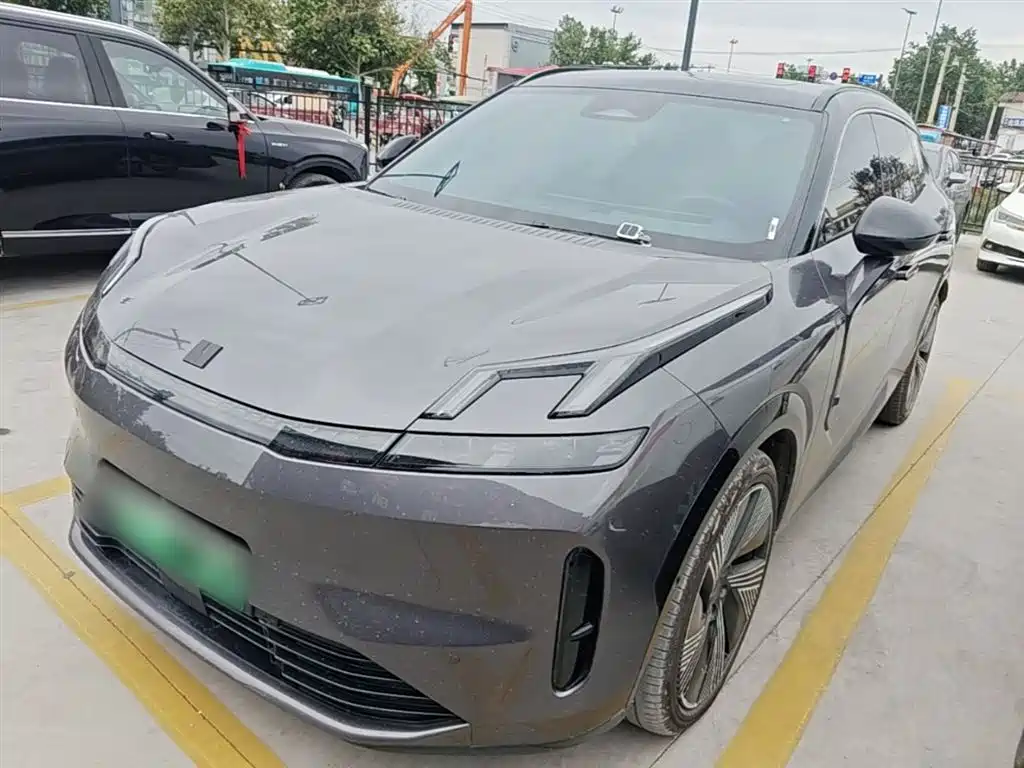 Lynk & Co 08 EM-P 2023 220km Time Limited Edition