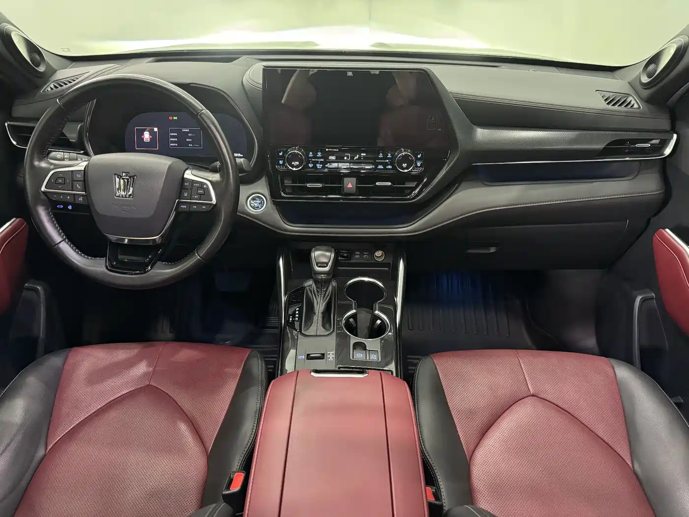 Toyota Crown Kluger 2021 2.5L HEV AWD Flagship Edition фото 4