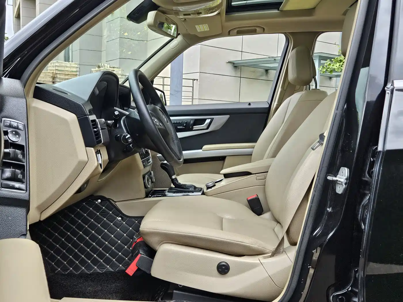 Mercedes-Benz GLK-Class (Import) 2011 GLK 300 4MATIC Fashion фото 6