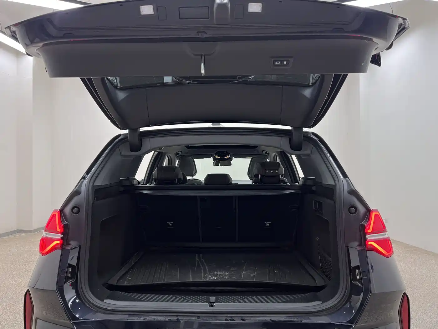BMW X3 2025 xDrive30L Premium M Sport Package фото 33