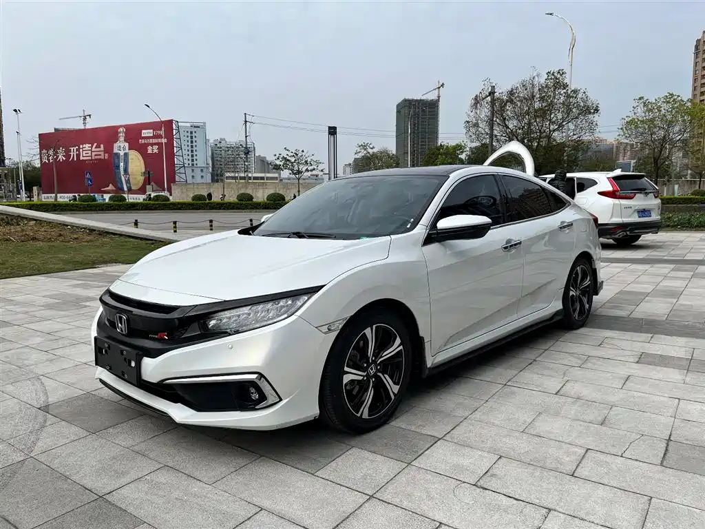 Honda Civic 2019 220TURBO CVT Jingqing Edition China V
