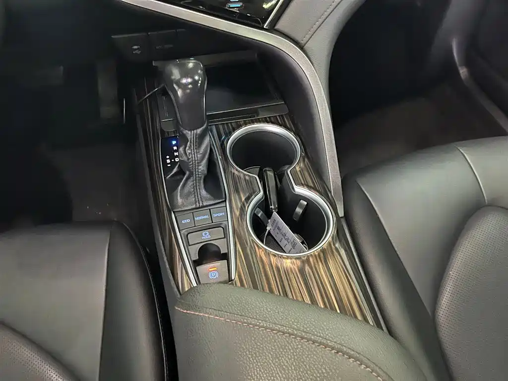 Toyota Camry 2019 2.5G Luxury (China V) фото 14