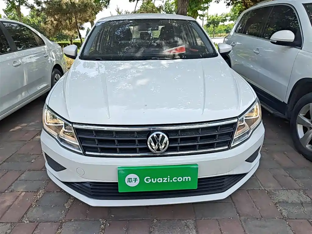 Volkswagen Jetta 2017 1.5L Automatic Fashion фото 3