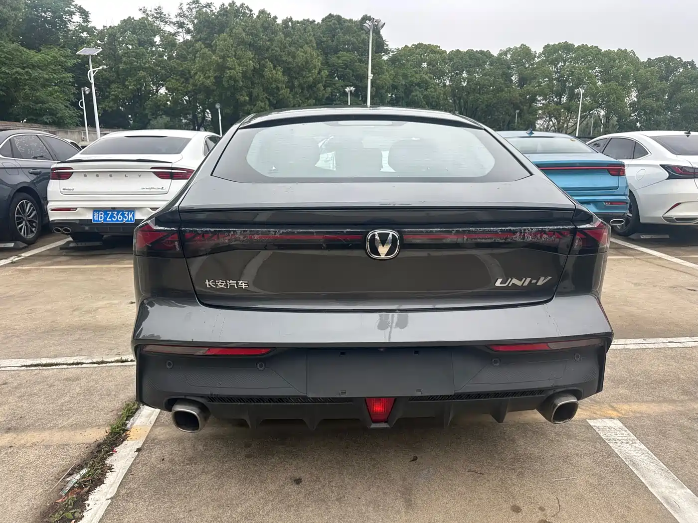 CHANGAN UNI-V