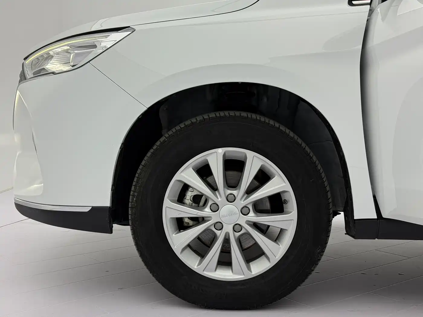 Haval M6 2023 PLUS 1.5T DCT Luxury Smart Connect фото 24