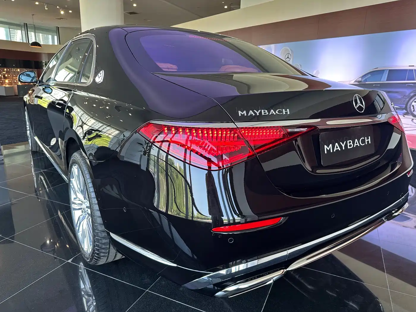Mercedes-Benz Maybach S-Class 2026 S 580 4MATIC фото 18